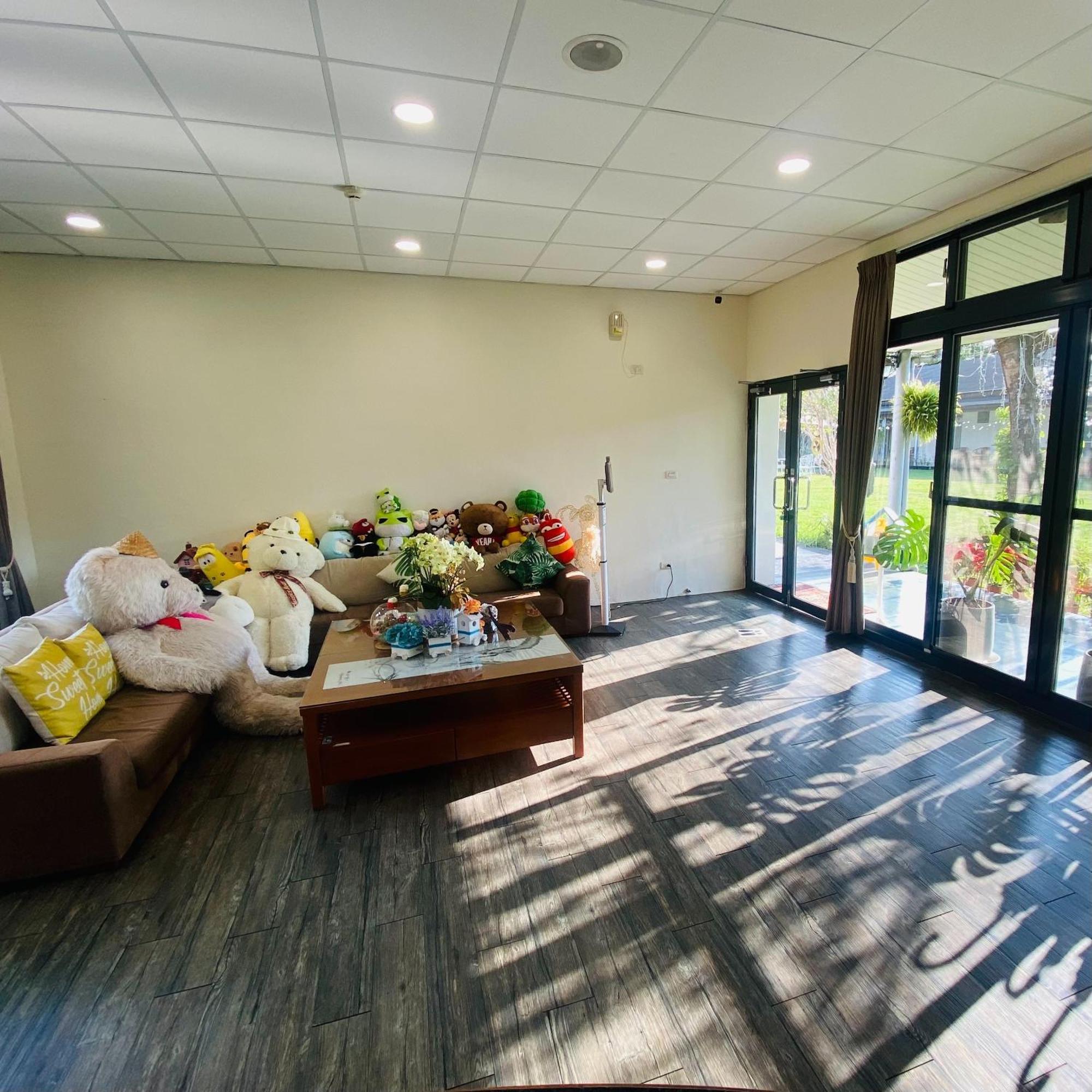 Ncnu Campus Inn暨大行旅 Puli Extérieur photo