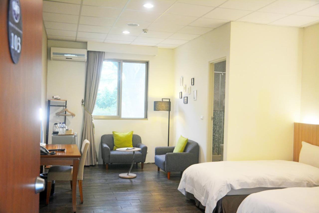 Ncnu Campus Inn暨大行旅 Puli Extérieur photo